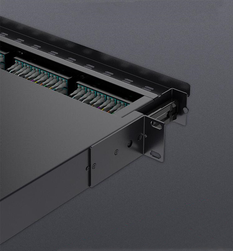 robust patch panels Hanging ear design